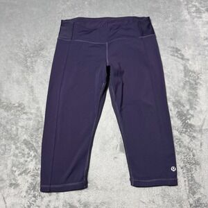 Lululemon Cropped Leggings Women's Size 8 Purple‎ Comfort Skinny Leg Activewear